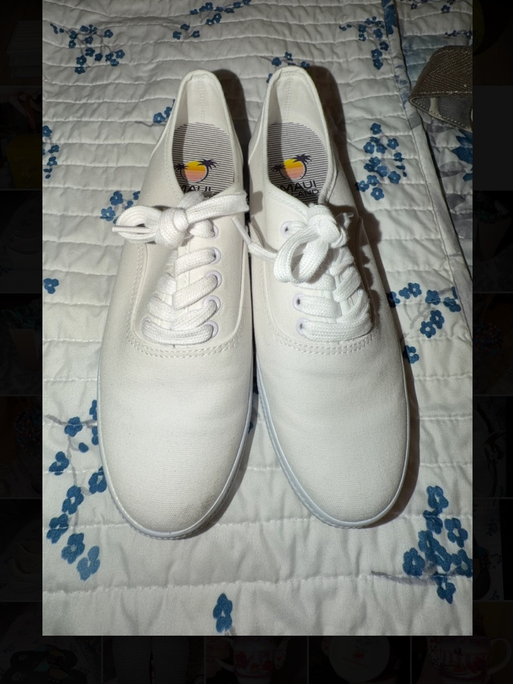 White Canvas Women’s Sneakers - Maui Island